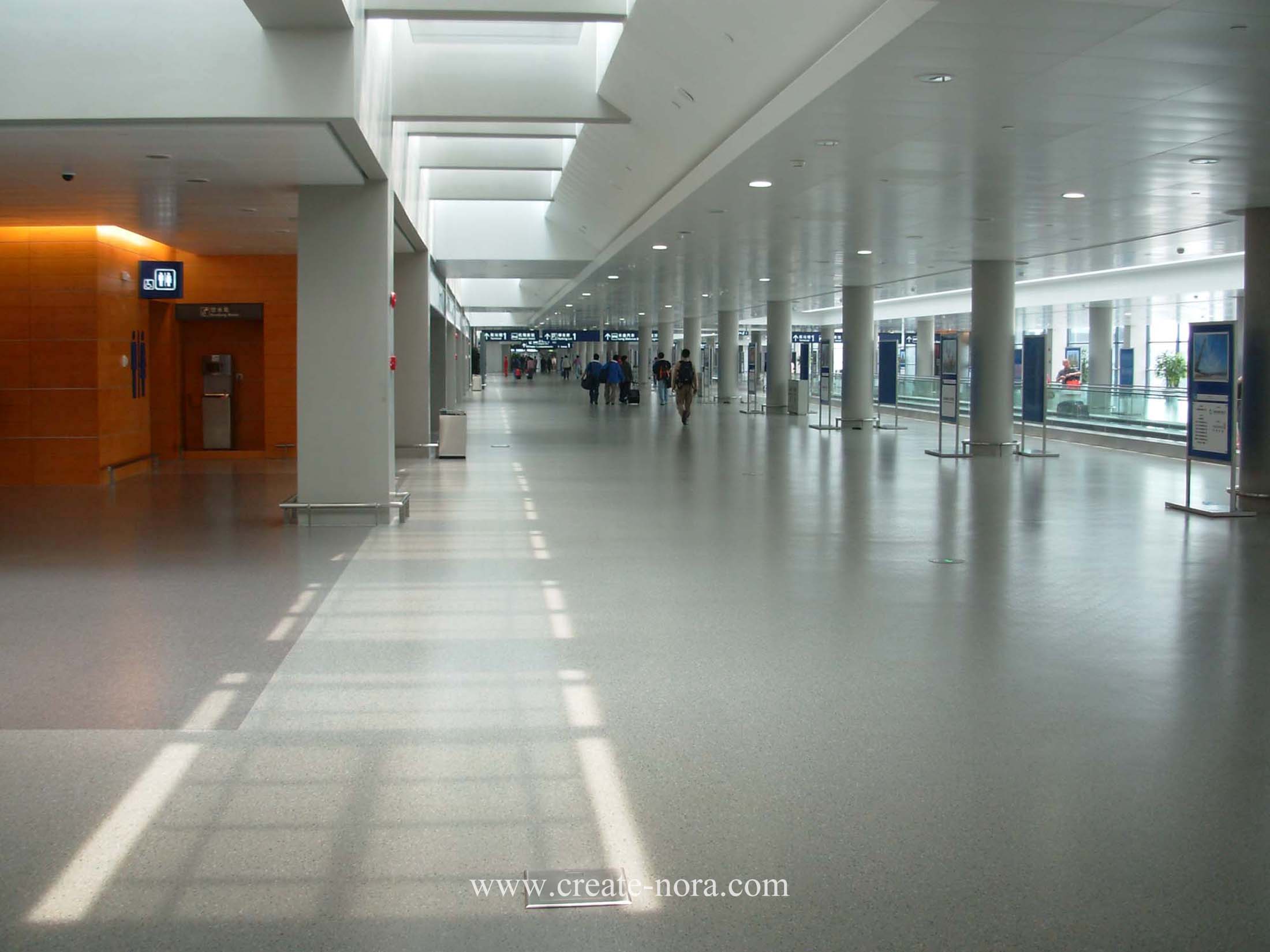 the photo of nora rubber flooring in Pudong International Airport Terminal 2 4